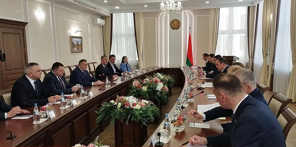 Предсједник Додик састао се са премијером Бјелорусије Романом Головченком