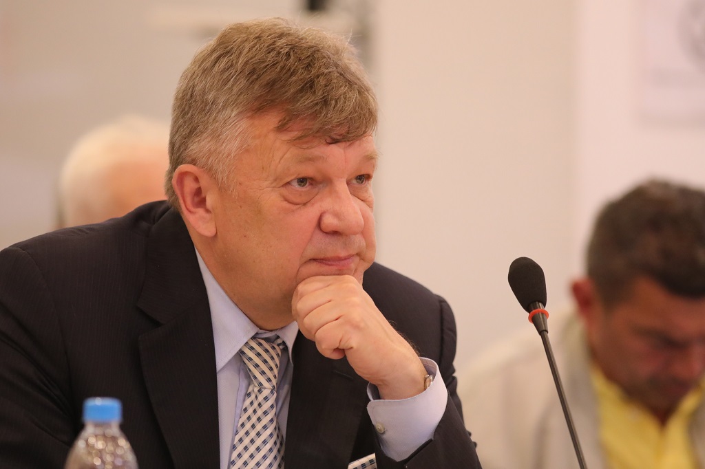 Predrag Ćeranić, profesor bezbjednosti Predrag Ćeranić, profesor bezbjednosti