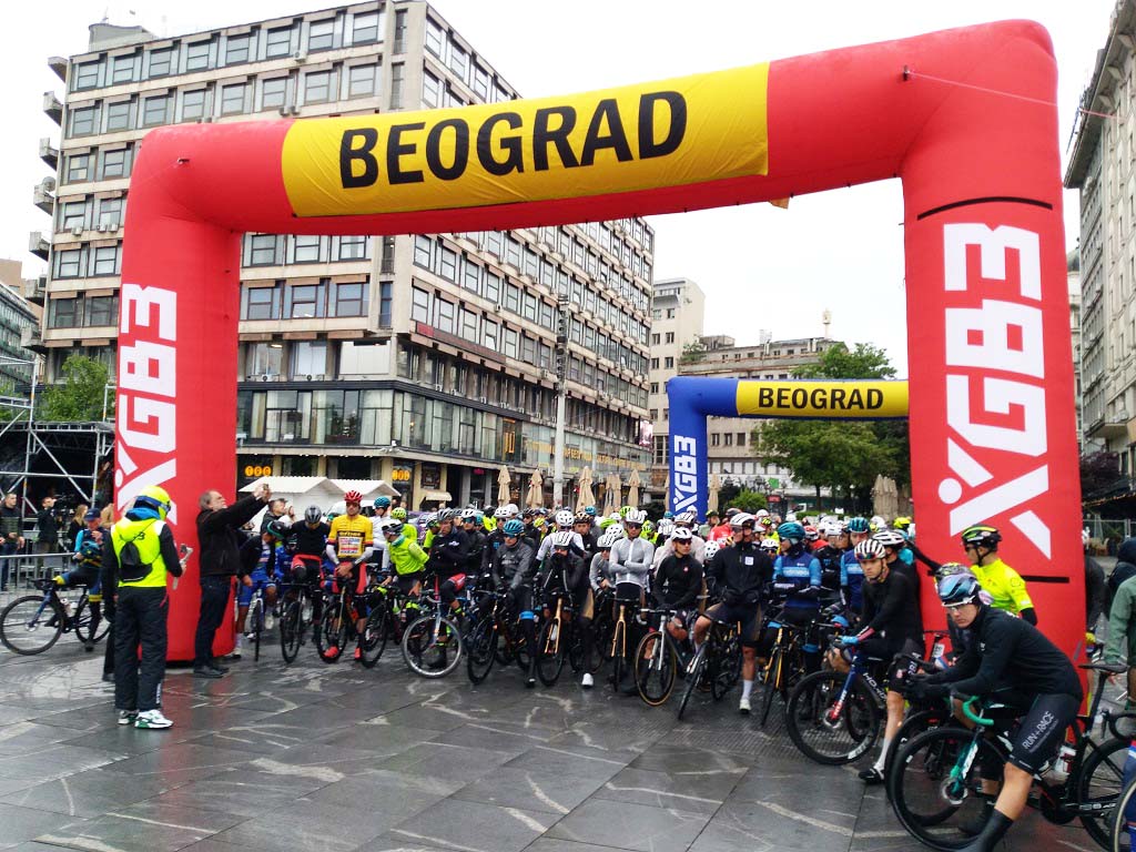 Na Trgu Republike u Beogradu startovala 18. međunarodna biciklistička trka „Beograd-Banjaluka“