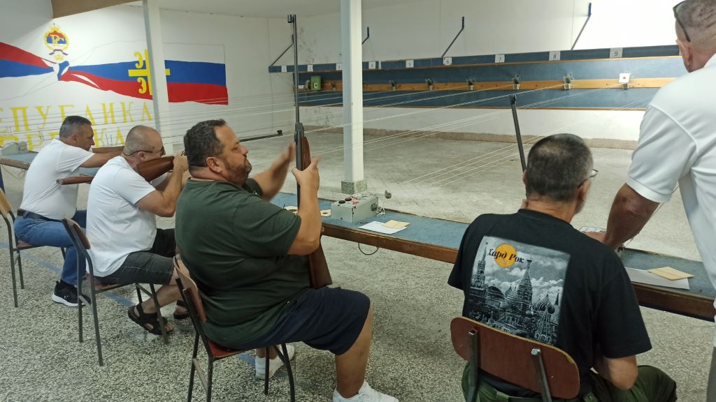 Održano takmičenje u streljaštvu u okviru sportskih susreta ratnih vojnih invalida Trebinja i Beograda