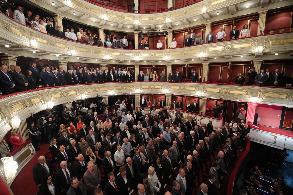 Na svečanom otvaranju "Dana Srpske u Srbiji" u Narodnom pozorištu u Beogradu Na svečanom otvaranju "Dana Srpske u Srbiji" u Narodnom pozorištu u Beogradu