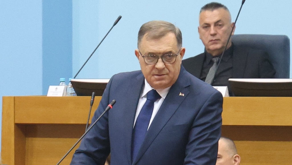 Милорад Додик