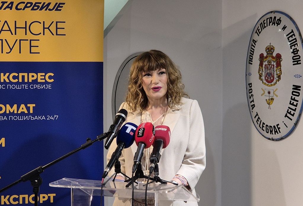 Nataša Gligorić, autor izložbe i praunuka Pere Tunguza
