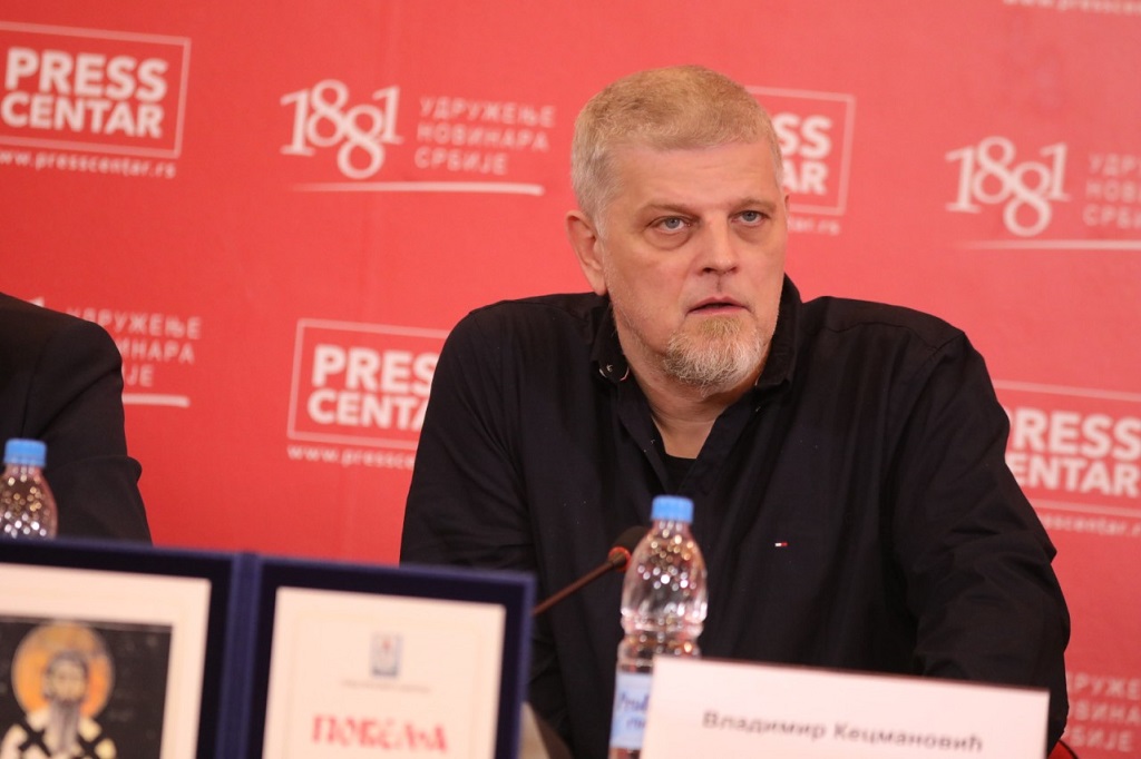 Владимир Кецмановић, писац, пјесник и сценариста добитник Светосавске Повеље Српског просвјетног и културног друштва /СПКД/ „Просвјета”