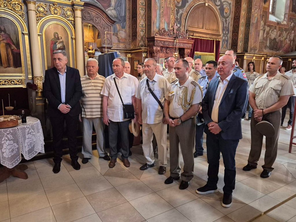 Predstavništvo Republike Srpske u Srbiji organizovalo je u Beogradu obilježavanje Vidovdana - krsne slave Vojske Republike Srpske i Trećeg pješadijskog /Republika Srpska/ puka Oružanih snaga BiH