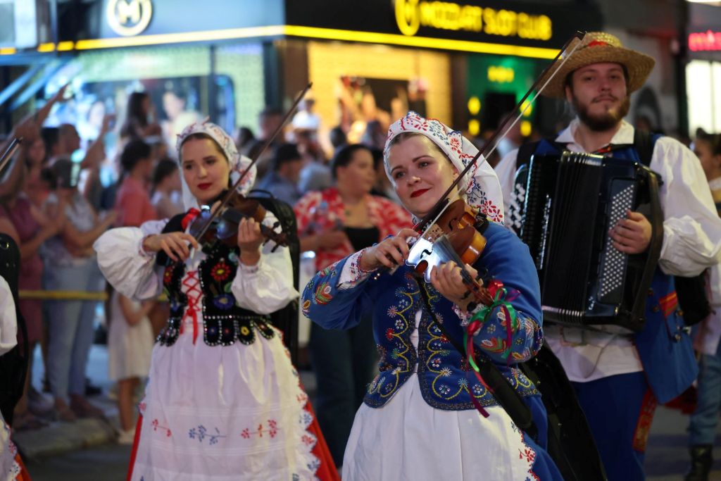 17. Međunarodni dječiji festival folklora „Licidersko srce“