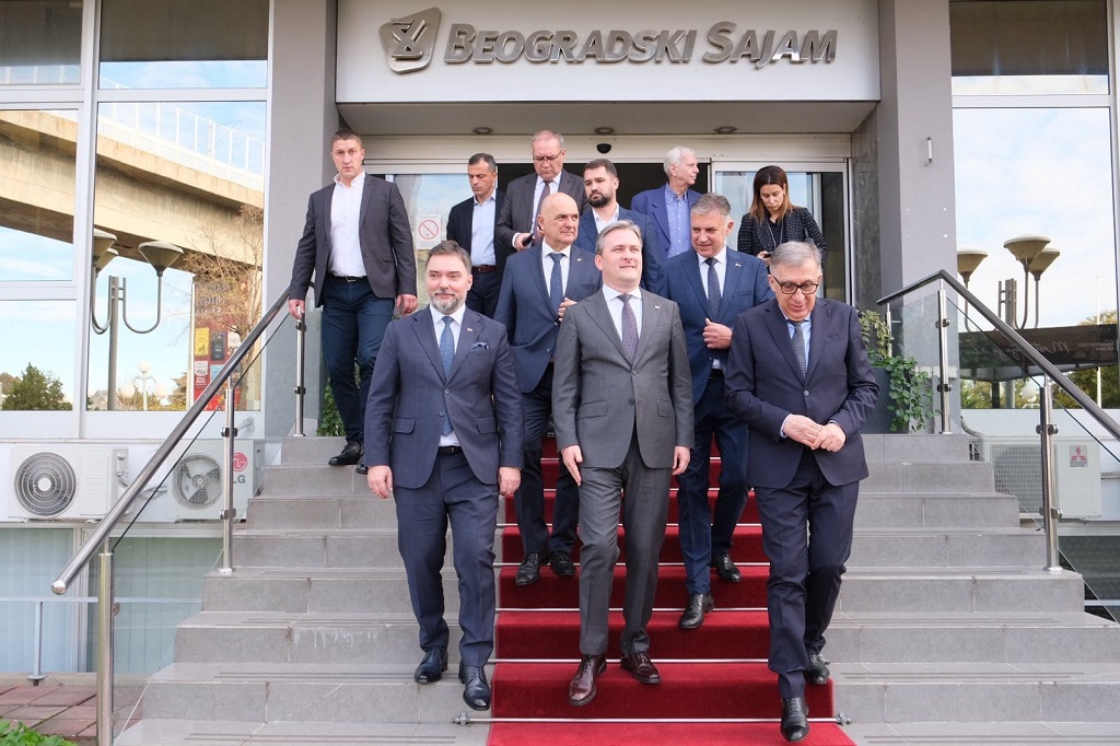 Делегација Српске и Србије пред свечано отварање наступа Српске на Београдском сајму књига