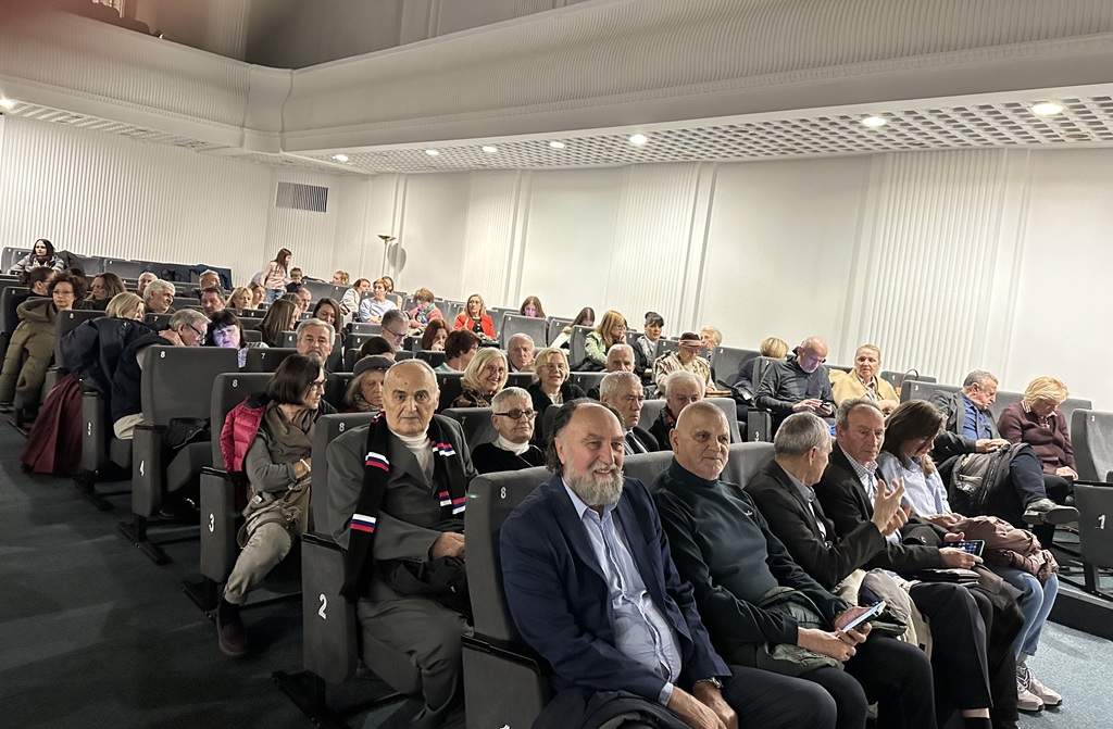 U Ruskom domu odigrana predstava "Jazavac pred sudom"