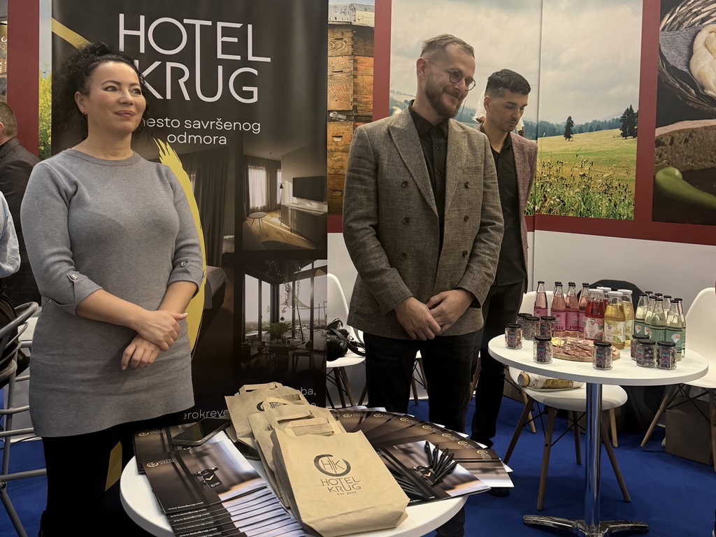 Хотел "Круг" Хотел "Круг"