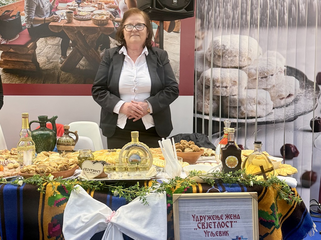 Удружење "Свјетлост" Угљевик Удружење "Свјетлост" Угљевик