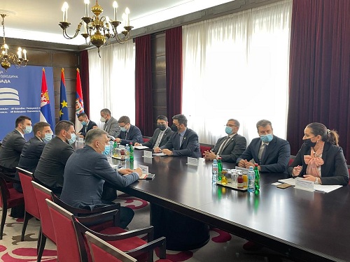 Састанак министра Клокића са сарадницима и шефом Представништва Млађена Цицовића у Влади АП Војводине