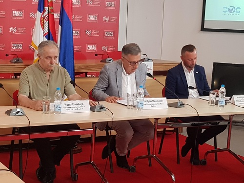 Tribinu je otvorio Mlađen Cicović, šef Predstavništva R. Srpske u Srbiji