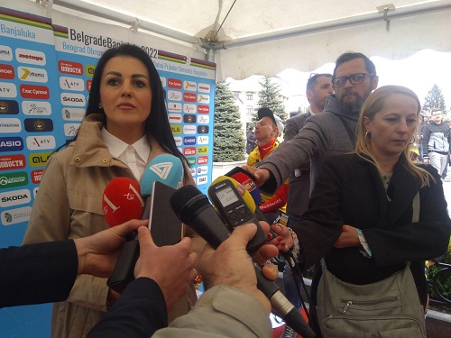 Соња Давидовић, министар породице, омладине и спорта Српске присуствовала је додјели награда и признања најуспјешнијим учесницима трке